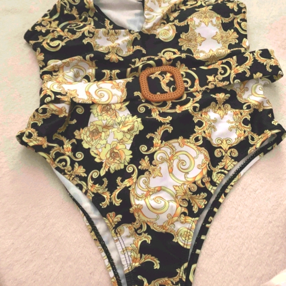 One piece swimsuit